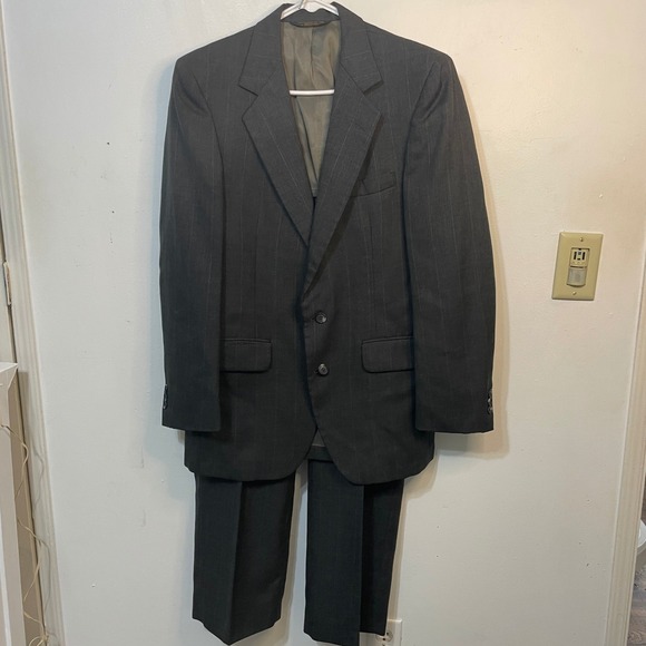 Warren Sewell Clothes Other - Warren Sewell Clothes Mens Charcoal Pinstripe Suit Jacket Pants‎ Tailored READ